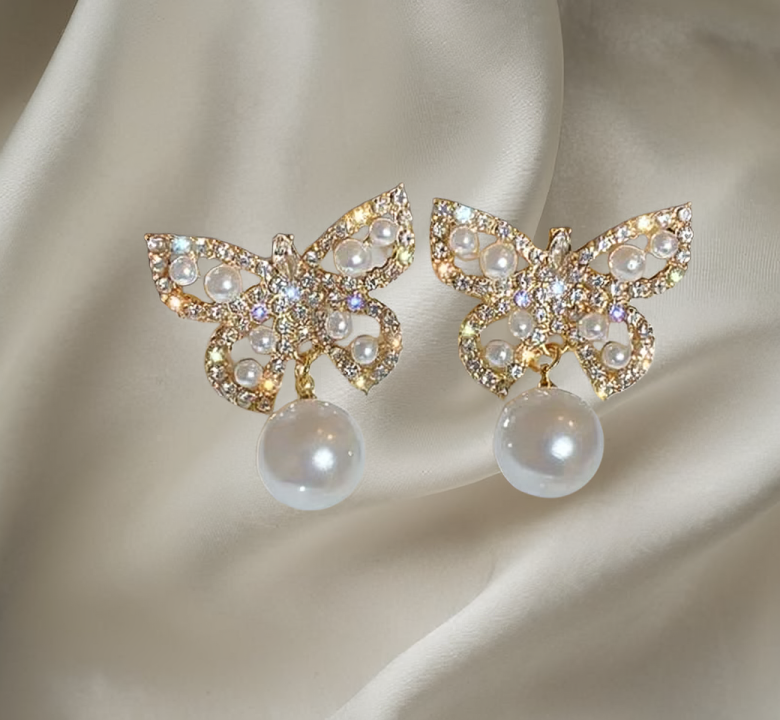 MONARCH PEARL EARRINGS