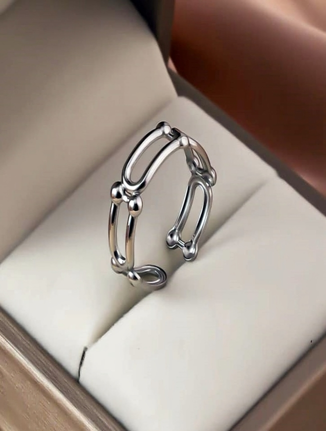 ABJUSTABLE SILVER RINGS