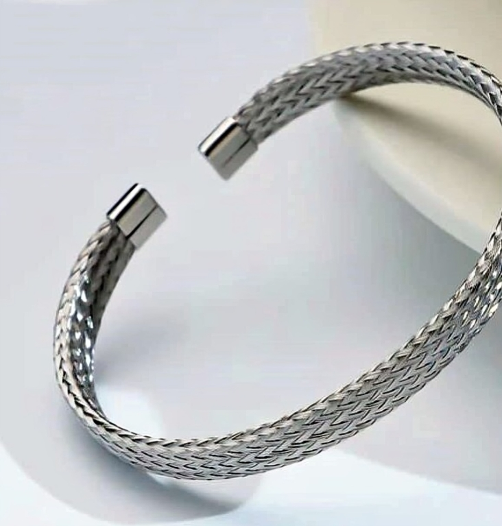 CUFF-STYLE BRACELET