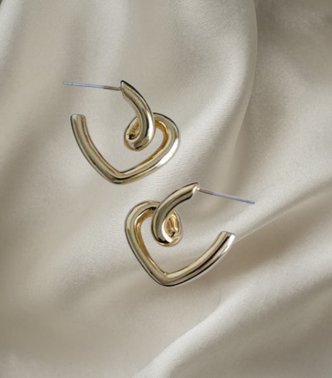 FULID HEART EARRINGS