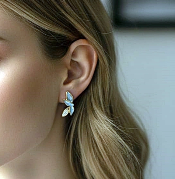CLIMBER EARRINGS (BLUE)