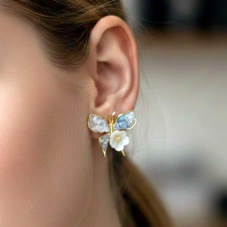 MEADOW MUSE EARRINGS