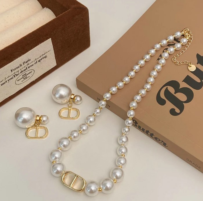 ALPHABET "CD" PEARL SET