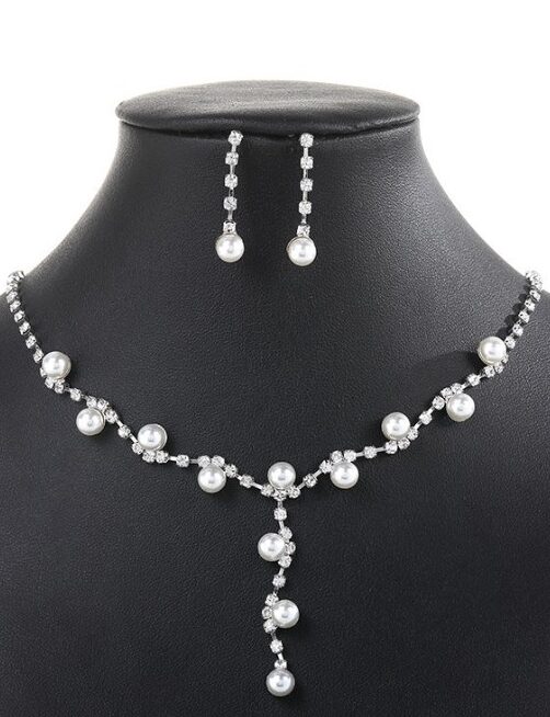 BRIDAL PEARL DROP SET