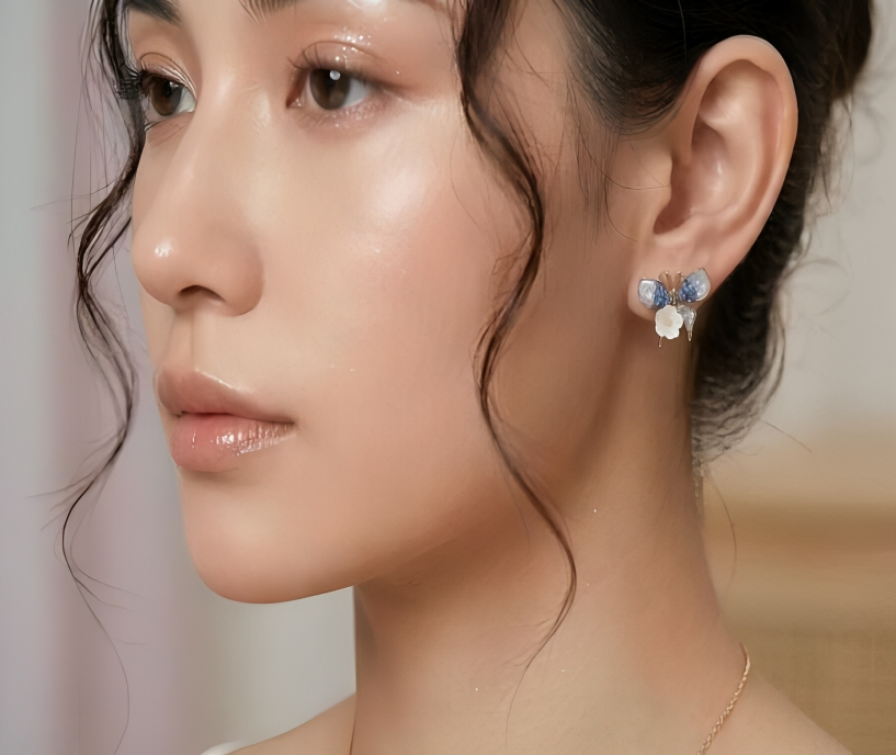 BUTTERFLY EARRINGS (BLUE COLOUR)